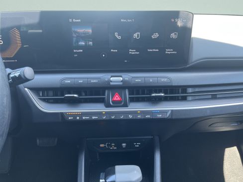 Used 2025 Kia K4 FWD image 25
