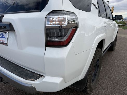 Used 2023 Toyota 4Runner TRD Off-Road Premium w/ Moonroof Package AWD/4WD image 12
