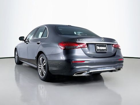Used 2021 Mercedes-Benz E 350 4MATIC Sedan image 5