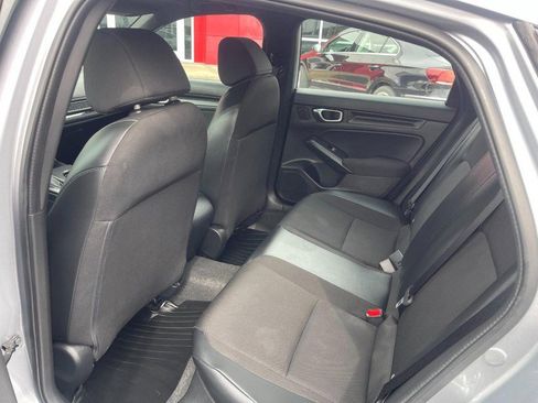 Used 2023 Honda Civic Sport image 12