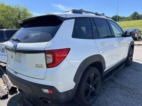 Used 2019 Honda Passport Elite image 4
