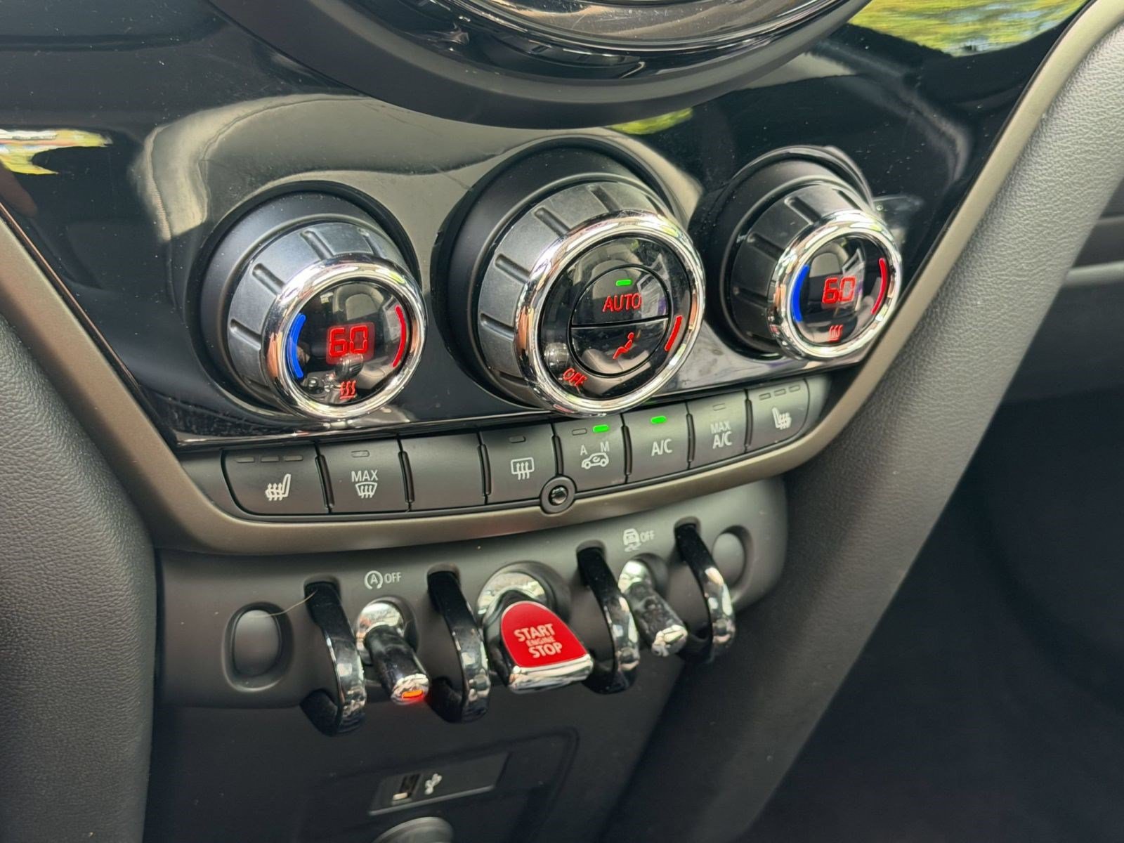 Used 2019 MINI Cooper Countryman FWD image 16