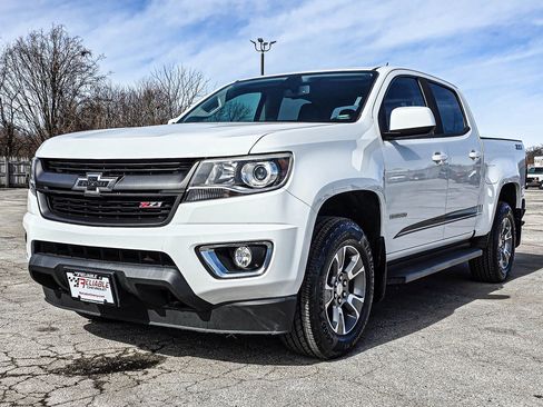 Used 2018 Chevrolet Colorado Z71 image 3
