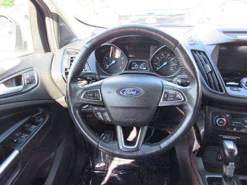 Used 2017 Ford Escape Titanium FWD image 35
