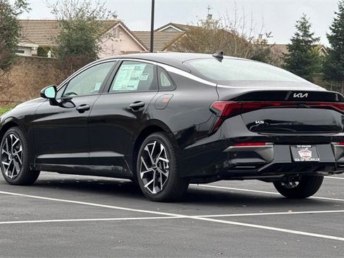 New 2026 Kia K5 EX image 7
