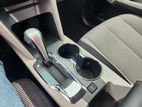 Used 2014 Chevrolet Equinox LT image 25