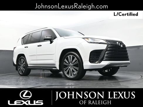 Certified 2025 Lexus LX 700h Luxury w/ Appearance Package AWD/4WD image 15