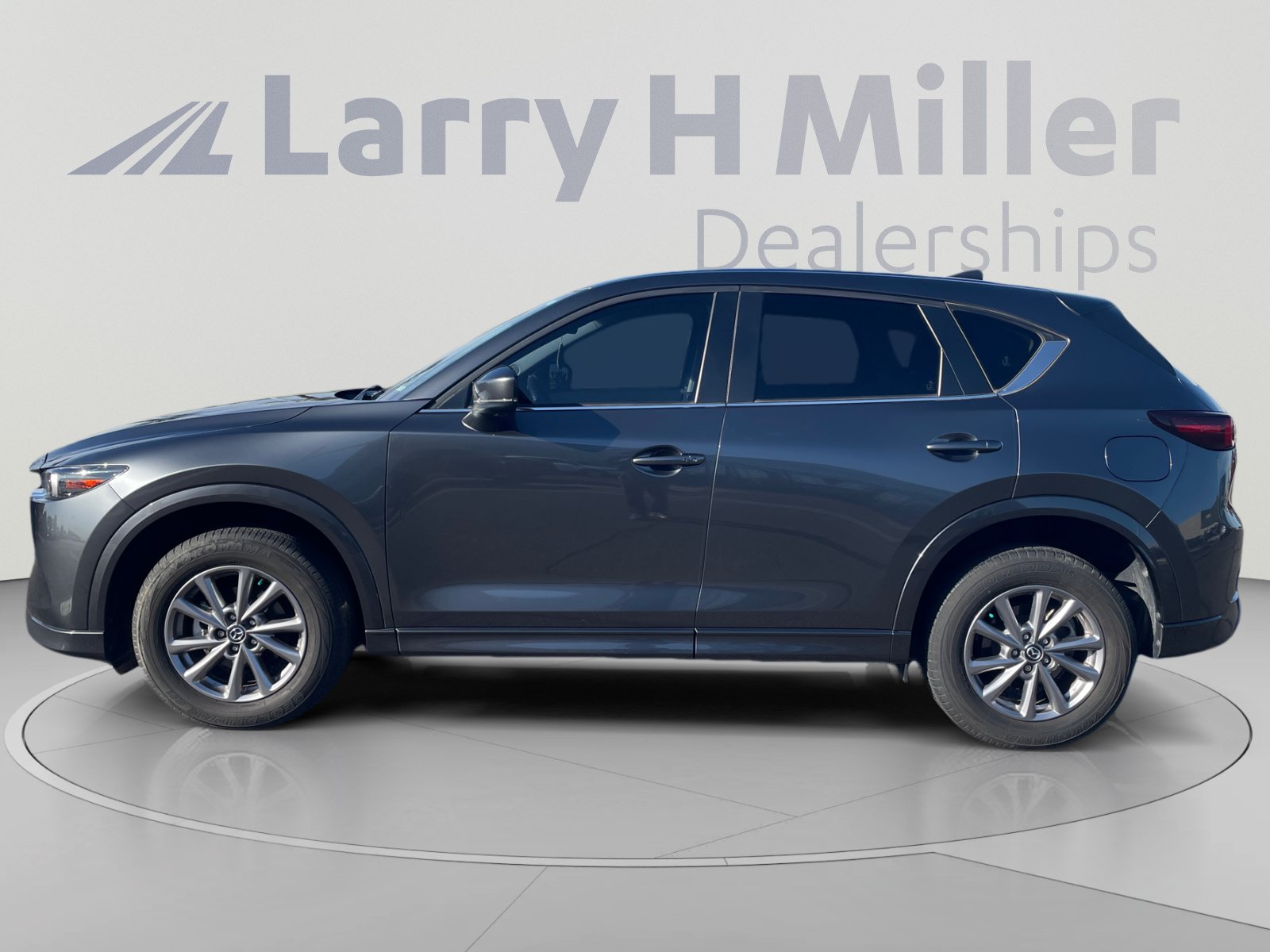 Used 2024 MAZDA CX-5 AWD 2.5 S w/ Select Package image 2