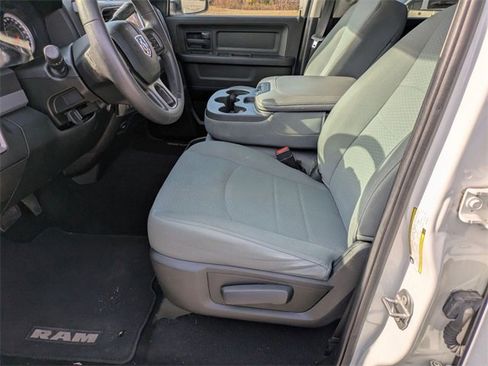 Used 2018 RAM 2500 Tradesman w/ Popular Equipment Group image 14