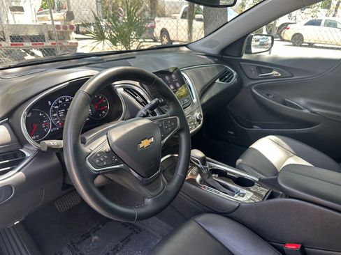 Used 2024 Chevrolet Malibu LT image 28