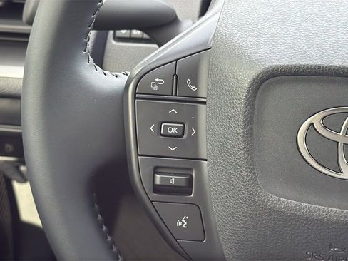 New 2026 Toyota Prius LE image 17