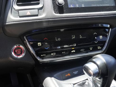 Used 2022 Honda HR-V EX image 14
