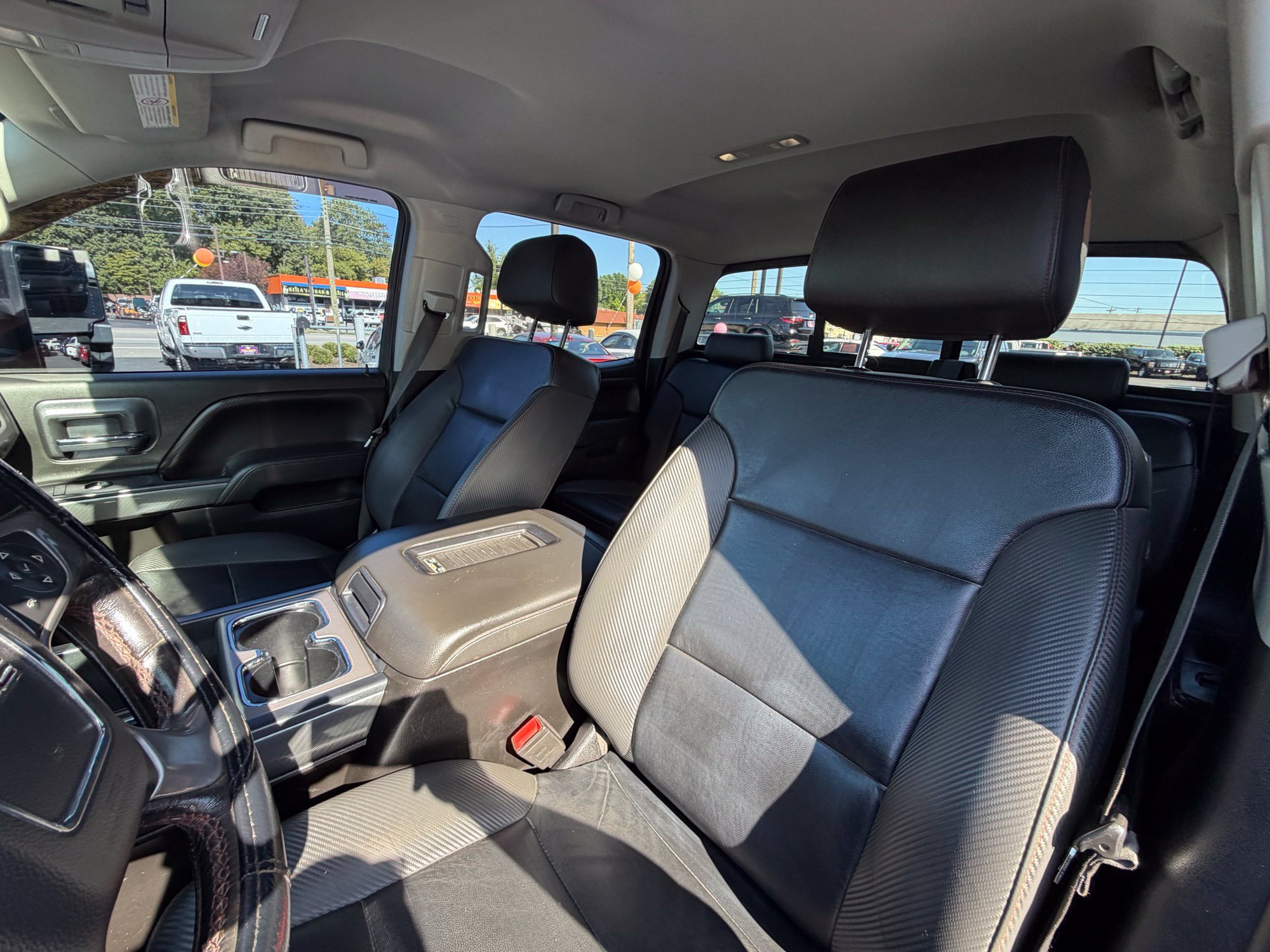 Used 2018 GMC Sierra 2500 SLT w/ All Terrain HD Package AWD/4WD image 20