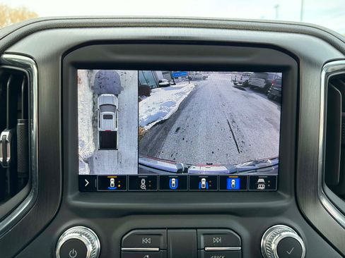 Used 2021 GMC Sierra 1500 AT4 w/ AT4 Premium Package image 30