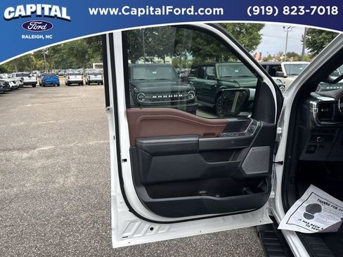 Certified 2022 Ford F150 Lariat w/ Equipment Group 502A High image 20