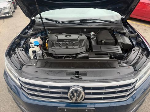 Used 2018 Volkswagen Passat 2.0T SE image 26