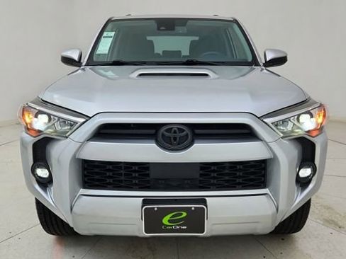 Used 2022 Toyota 4Runner TRD Off-Road image 13