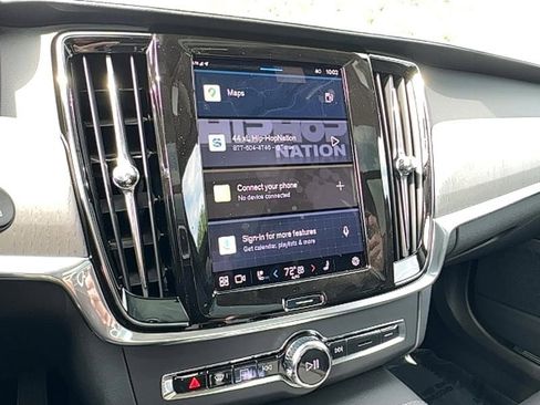 New 2025 Volvo V90 B6 Cross Country Ultra w/ Protection Package Premier image 20