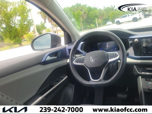 Used 2022 Volkswagen Taos SE AWD/4WD image 20
