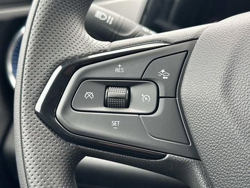 New 2026 Chevrolet Trax LT w/ LPO, Blackout Package image 27