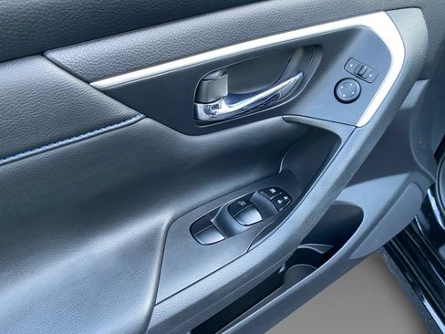 Used 2018 Nissan Altima 2.5 SR w/ SR Special Edition FWD image 22