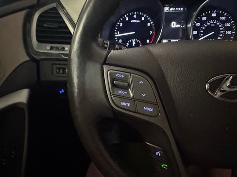 Used 2017 Hyundai Santa Fe Sport w/ 2.4L Tech Package 04 image 25