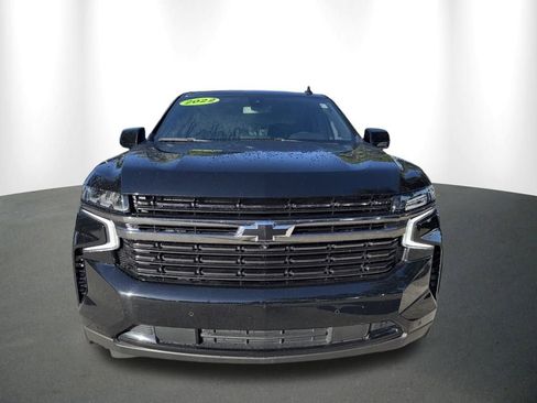 Used 2022 Chevrolet Suburban RST w/ Sport Performance Package image 13