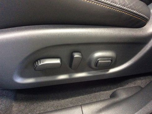 Used 2024 Nissan Murano Platinum w/ Cargo Package image 17