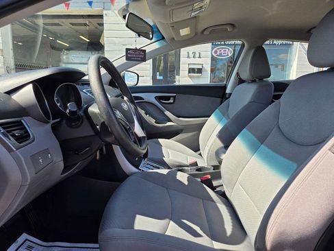 Used 2011 Hyundai Elantra GLS w/ Preferred Equipment Pkg 3 FWD image 10