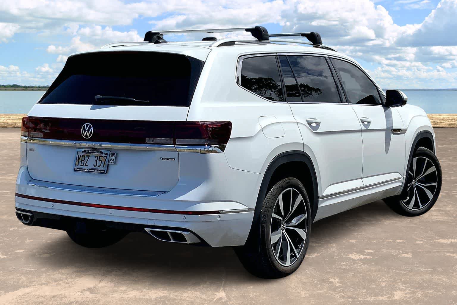 Used 2025 Volkswagen Atlas SEL Premium R-Line AWD/4WD image 22