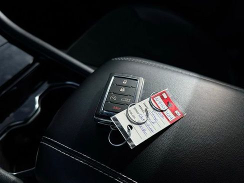 Certified 2022 Jeep Grand Cherokee L Laredo image 38