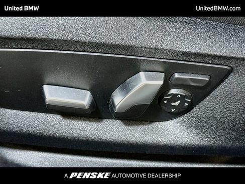 Used 2021 BMW 540i xDrive w/ M Sport Package AWD/4WD image 4