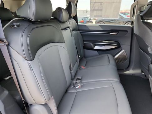 New 2026 Kia EV9 Light image 18