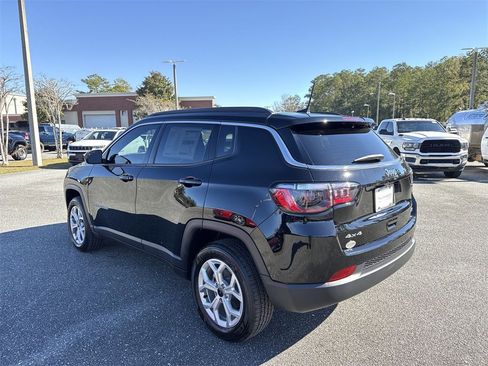 New 2026 Jeep Compass Latitude w/ Convenience Group image 5