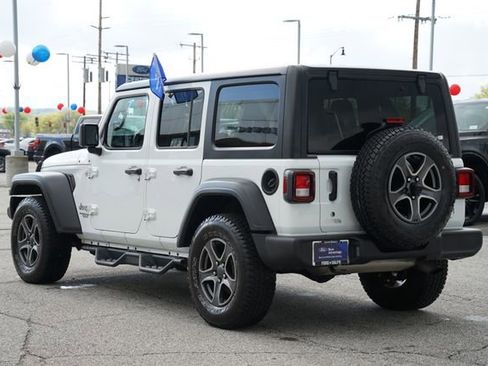 Used 2018 Jeep Wrangler Unlimited Sport S AWD/4WD image 5