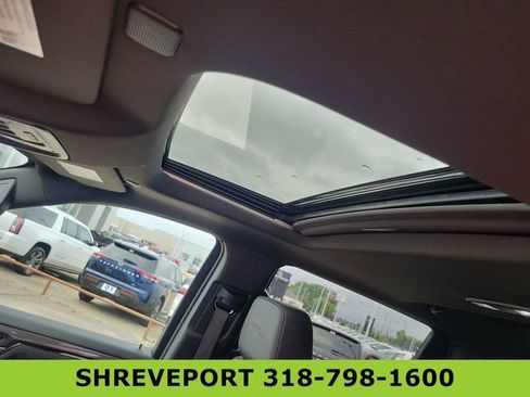 Used 2026 GMC Sierra 1500 AT4 w/ AT4 Premium Package AWD/4WD image 19