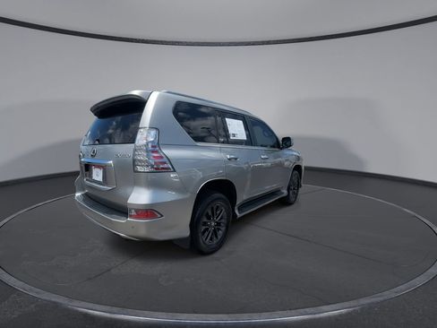 Used 2023 Lexus GX 460 Premium w/ Premium Package AWD/4WD image 8