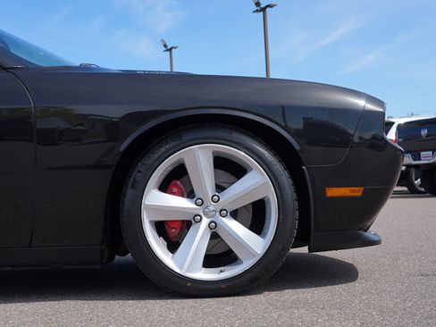 Used 2008 Dodge Challenger SRT8 RWD image 11