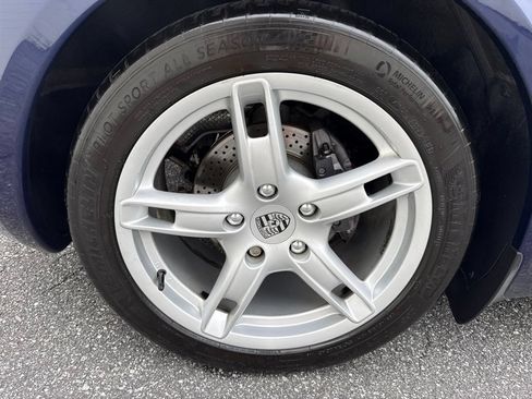 Used 2005 Porsche Boxster RWD image 9
