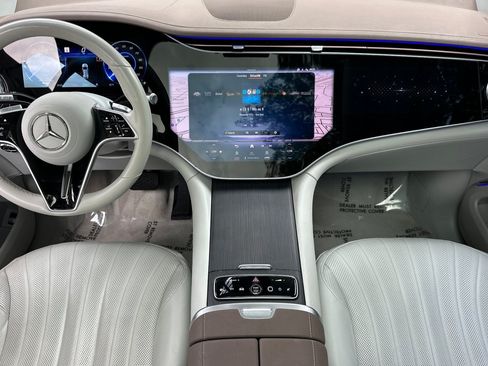Certified 2023 Mercedes-Benz EQS 580 4MATIC SUV image 14