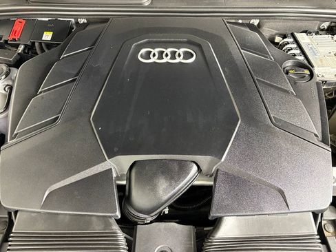 Used 2020 Audi Q8 Premium Plus AWD/4WD image 41