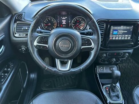 Used 2019 Jeep Compass Altitude image 11