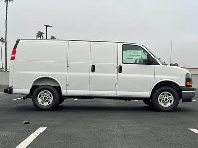New 2025 GMC Savana 3500 w/ Driver Convenience Package