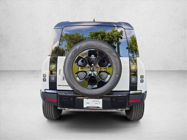 New 2026 Land Rover Defender 110 S AWD/4WD image 7