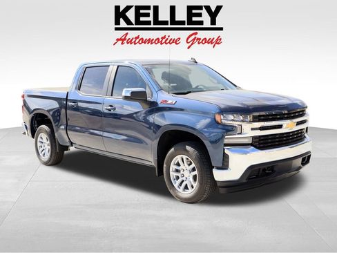 Used 2022 Chevrolet Silverado 1500 LT w/ Z71 Off-Road Package image 1