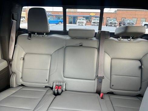 Used 2023 Chevrolet Silverado 1500 LTZ w/ LTZ Premium Package image 34