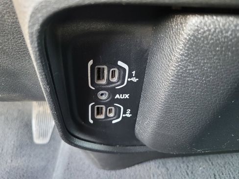 Used 2022 RAM 3500 Big Horn AWD/4WD image 21