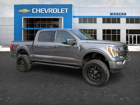 Used 2021 Ford F150 XLT w/ Equipment Group 302A High AWD/4WD image 6