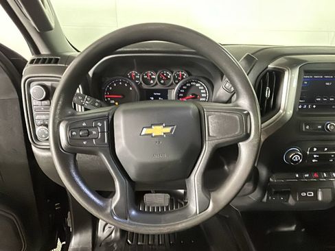 Used 2024 Chevrolet Silverado 2500 W/T w/ WT Convenience Package AWD/4WD image 17