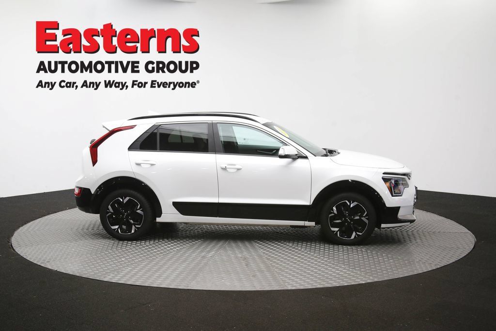 Used 2023 Kia Niro Wind w/ Wind Preserve Package FWD image 47